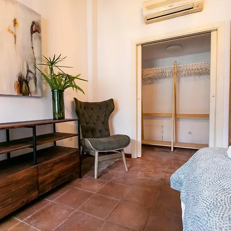 3 En Calle San Vicente. Apartment